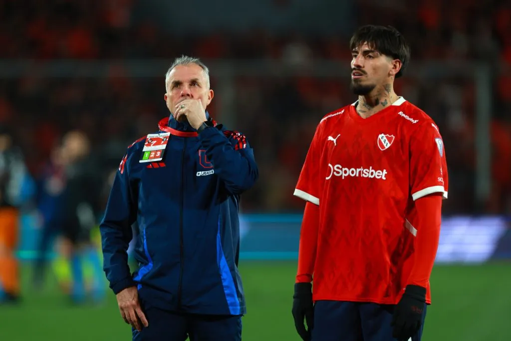 Lomónaco no podía creer lo que estaba viendo. | Foto: Photosport