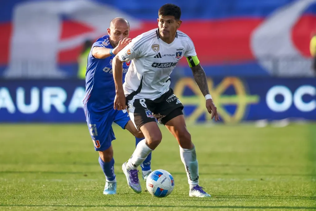 Esteban Pavez solidarizó con Universidad de Chile previo al Superclásico. (Foto: Pepe Alvújar/Photosport)