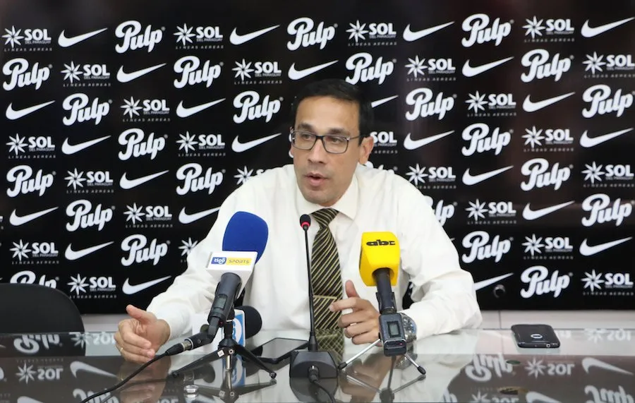 Acosta es doctor en Derecho y asesor de la U desde enero | FOTO: Archivo