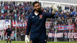 Johnny Herrera se lanza con todo contra Independiente