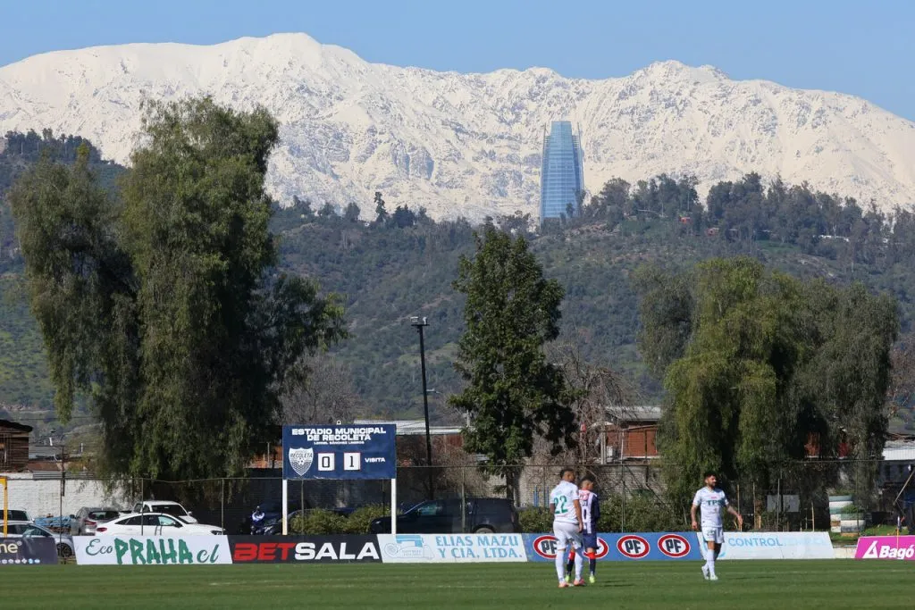 Wanderers y Recoleta repartieron puntos en el estadio Leonel Sánchez (Photosport).