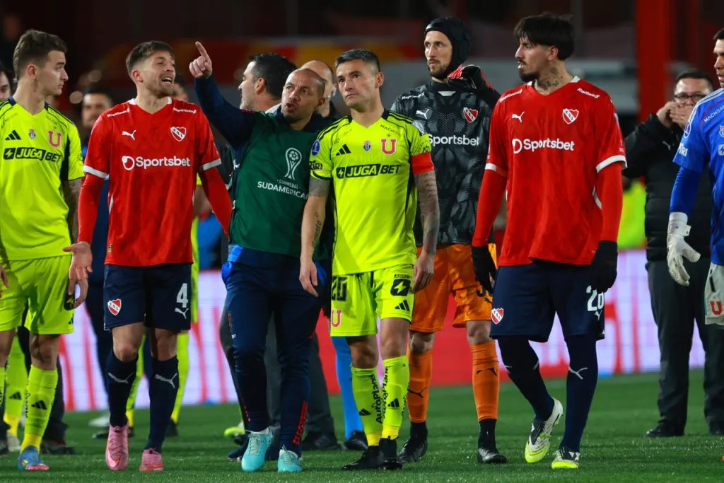 Según Caamaño, la U pasaría a cuartos. | Foto: Photosport