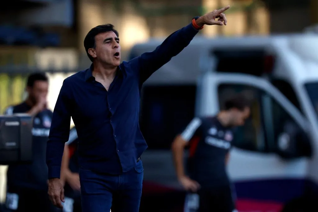 ¿Vuelve Quinteros a Colo Colo? | Foto: Photosport