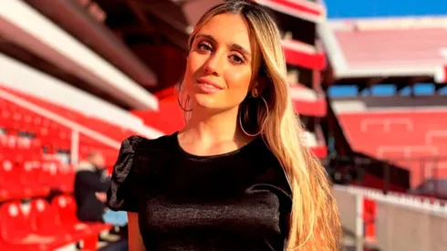 Morena Beltrán sigue creyendo en las denuncias falsas sobre hinchas azules.