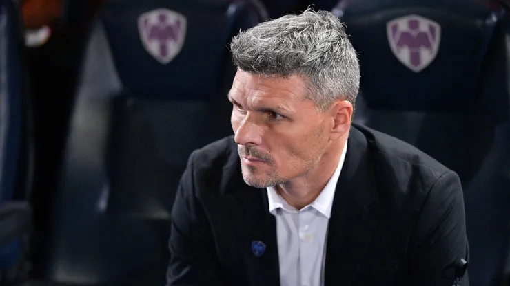 Fernando Ortiz sería el nuevo DT de Colo Colo. Un exDT no se explica su llegada (Foto: Photosport).