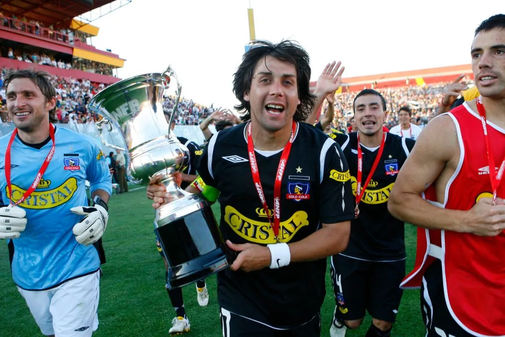 Héctor Arturo Sanhueza reveló que estuvo cerca de llegar a Universidad de Chile, pero por varios motivos prefirió llegar a Colo Colo (Foto: Photosrport)