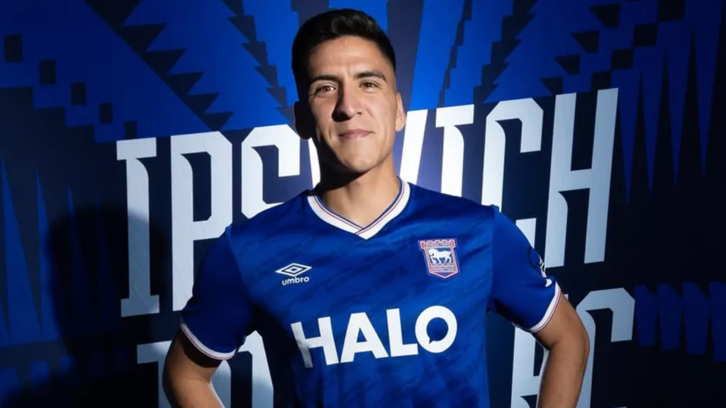 Marcelino Núñez generó polémica al dejar Norwich City: arribó al Ipswich Town. (Foto: Ipswich Town)