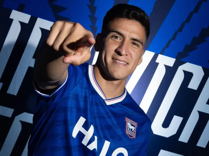 Marcelino Núñez sufre feroz amenaza tras cambiar de club