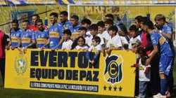 Ex figura de Colo Colo es desvinculado de Everton.