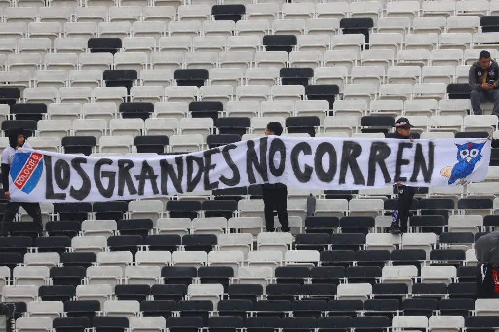 Gabriel Mendoza defendió a los hinchas de Colo Colo.