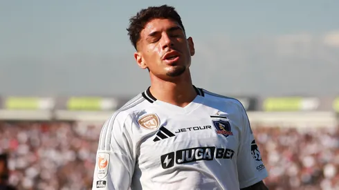 Alan Saldivia no está en el Superclásico en Colo Colo ante Universidad de Chile, aquello por molestias físicas. (Foto: Photosport)