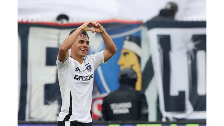 Vicente Pizarro le tiene una fe enorme a este canterano de Colo Colo (Foto: Felipe Zanca/Photosport)