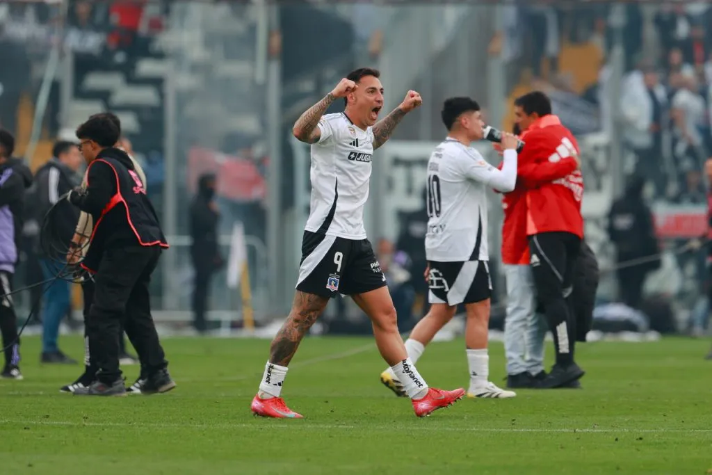 Correa protagonizó incidente con hincha azul. | Foto: Photosport