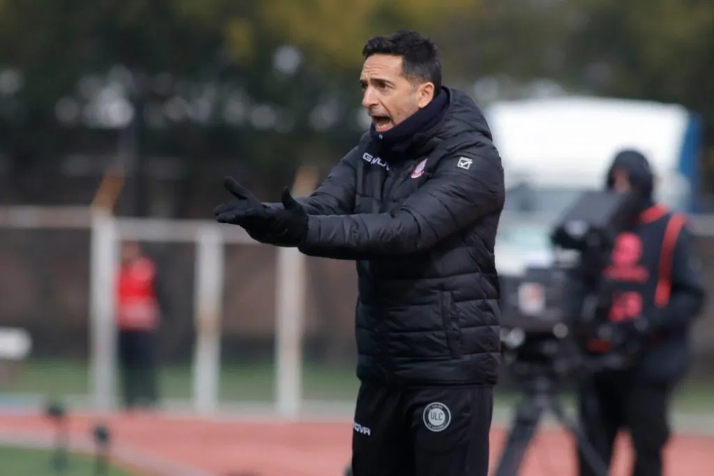 Walter Lemma sumó ocho partidos sin ganar (Photosport).