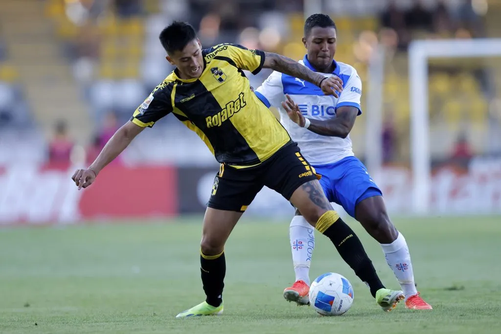 Matías Palavecino lucha por el título con Coquimbo Unido. ¿Universidad Católica irá por él?