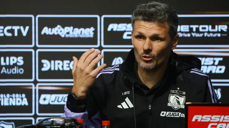 Fernando Ortiz ya trabaja al mando de Colo Colo. (Foto: Jonnathan Oyarzún/Photosport)