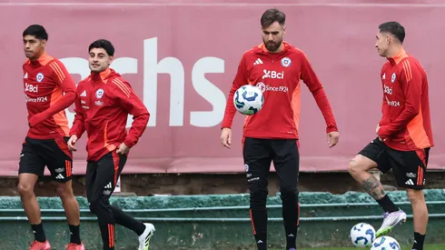 Nicolás Córdova ya comienza a pensar en el equipo que parará ante Brasil (Foto: Javier Torres/Photosport)