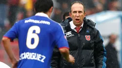 Gerardo Pelusso le prestó ropa a Universidad de Chile ante la CONMEBOL.