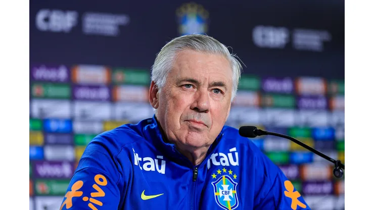 Carlo Ancelotti anticipa formación ultraofensiva ante Chile.