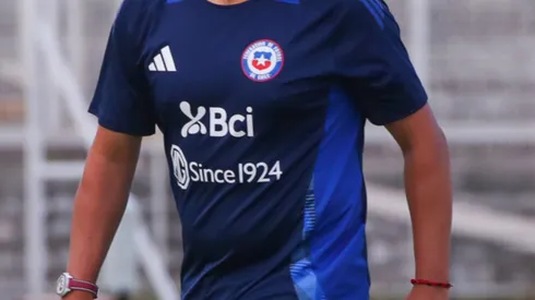 Ex DT no quiere ver más a jugadores nacionalizados en La Roja.