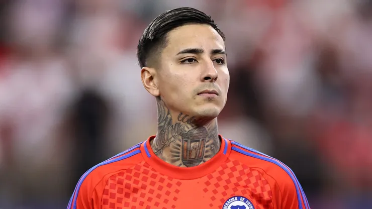 Erick Pulgar volvió a quedar fuera en La Roja. (Foto: Omar Vega/Getty Images)
