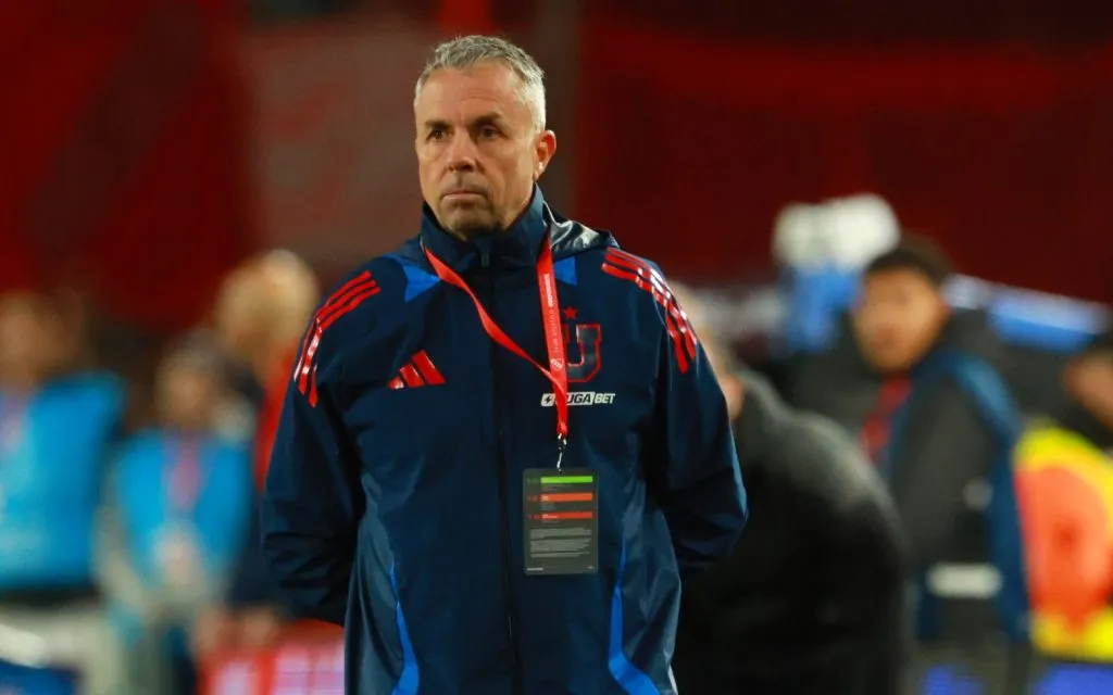 Gustavo Álvarez despertó dudas sobre su continuidad en Universidad de Chile. (Créditos: Photosport)