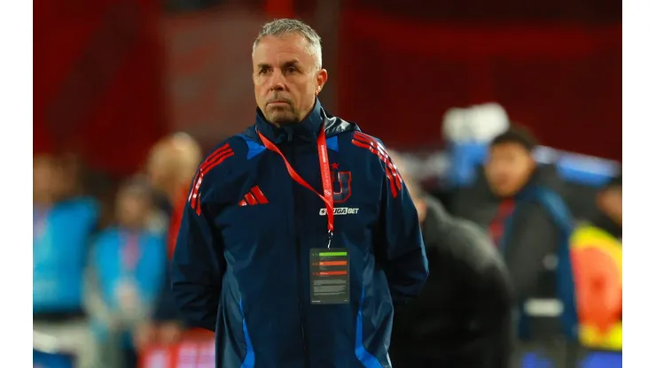Gustavo Álvarez despertó dudas sobre su continuidad en Universidad de Chile. (Créditos: Photosport)