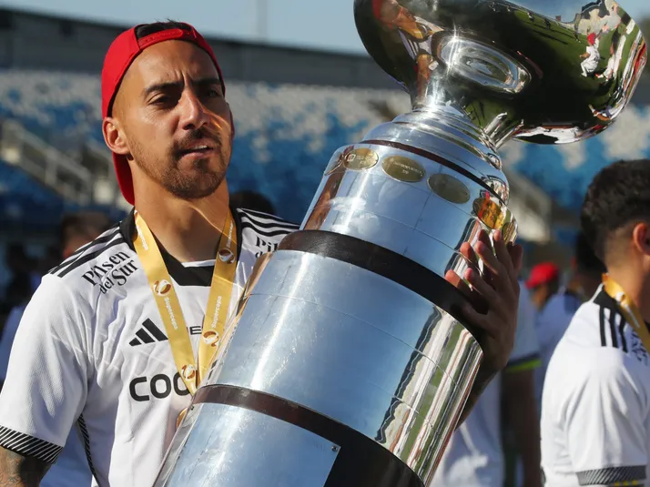 La postura de Colo Colo ante la solicitud de la U de suspender la Supercopa