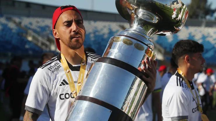 En Colo Colo dan a conocer su postura por la Supercopa. (Foto: Jonnathan Oyarzún/Photosport)