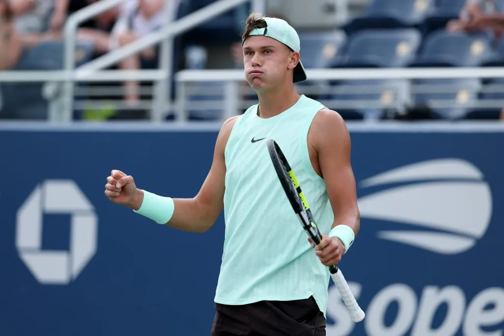 Holger Rune quedó eliminado en la segunda ronda de la última edición del US Open | FOTO: Al Bello/Getty Images