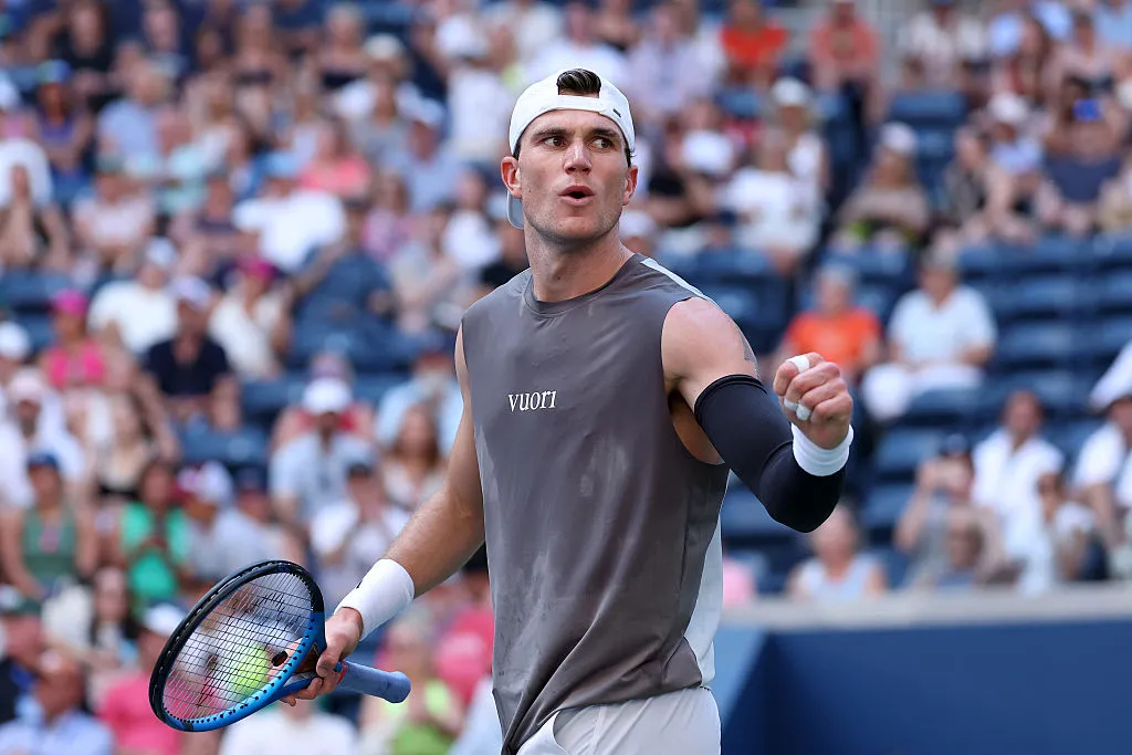 Jack Draper tuvo que retirarse por lesión en la 2R del US Open (Getty Images).