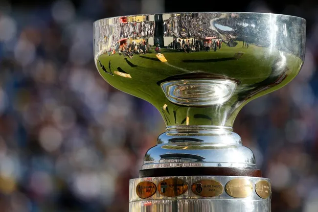 La Supercopa se ha convertido en una pesadilla para la ANFP (Photosport).