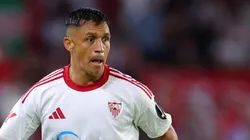 Alexis Sánchez se llena de elogios en su regreso a España (Photo by Fran Santiago/Getty Images)