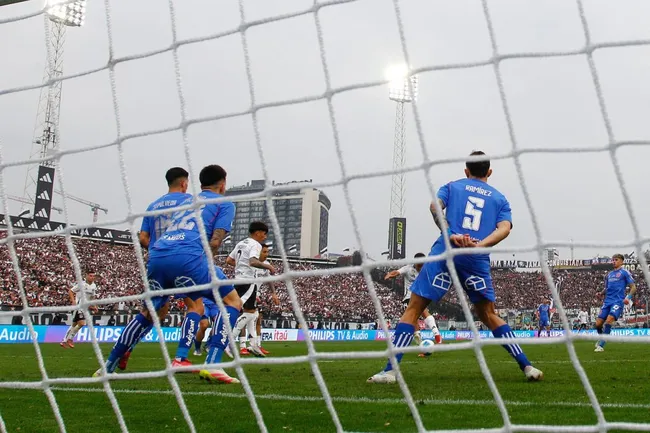 La U y Colo Colo nuevamente se verán las caras, esta vez por la Supercopa (Photosport).