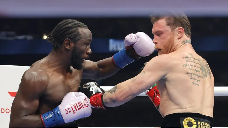 Equipo de Crawford ve muy poco viable una revancha entre ambos peleadores (Photo by Steve Marcus/Getty Images)