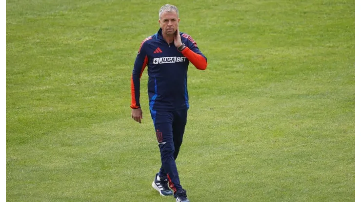 Gustavo Álvarez no deja nada al azar en la previa al duelo ante Colo Colo.