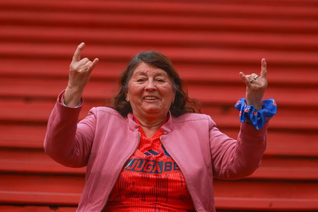 Cerca de dos miles hinchas de Colo Colo y la U están en el Santa Laura | FOTO: Javier Vergara/Photosport