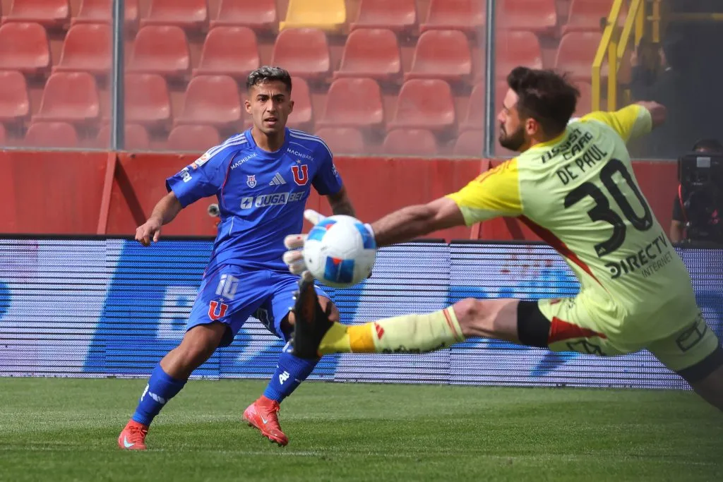 Lucas Assadi anotó un gol en la victoria 3-0 de Universidad de Chile ante Colo Colo. (Créditos: Photosport)