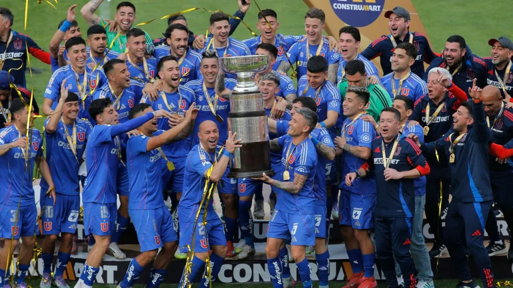 Universidad de Chile quiere seguir levantando títulos este 2025: ¿Logrará alzar la Copa Sudamericana?