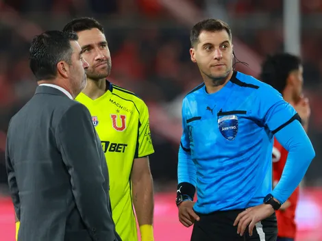 Matías Zaldivia advierte al árbitro del duelo ante Alianza Lima