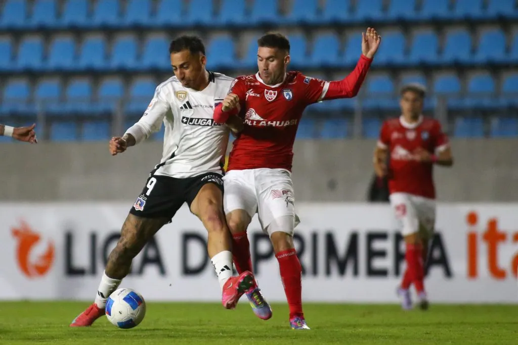 Colo Colo vuelve a la acción ante Deportes Iquique. (Foto: Álex Díaz/Photosport)