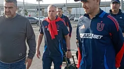 Gustavo Álvarez y el plantel de la U arribaron esta tarde a Lima.