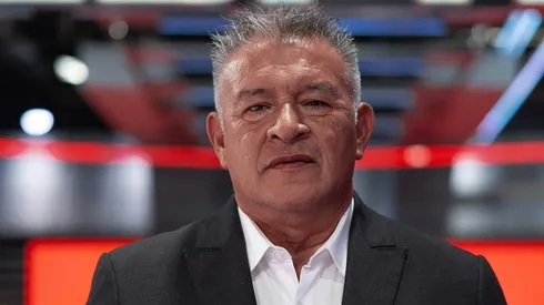 Claudio Borghi no está de acuerrdo con un recurso estadístico. (Foto: ESPN)