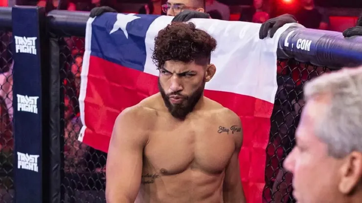 Víctor "Sikosis" Valenzuela no logró imponerse en el DWCS y cayó por TKO ante Michael Oliveira.