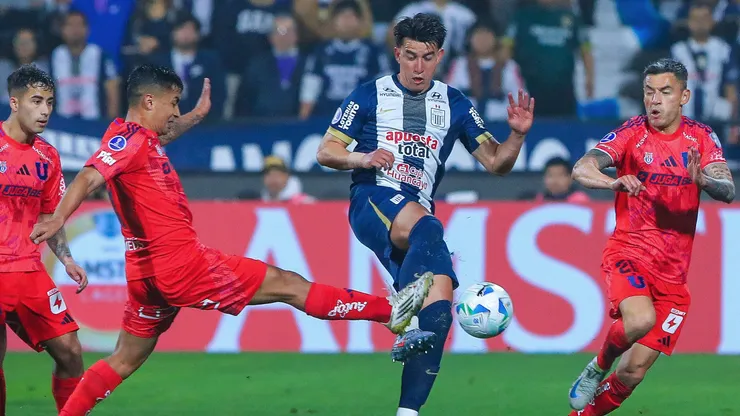 Este fue el jugador más criticado de U. de Chile en el primer tiempo ante Alianza Lima.