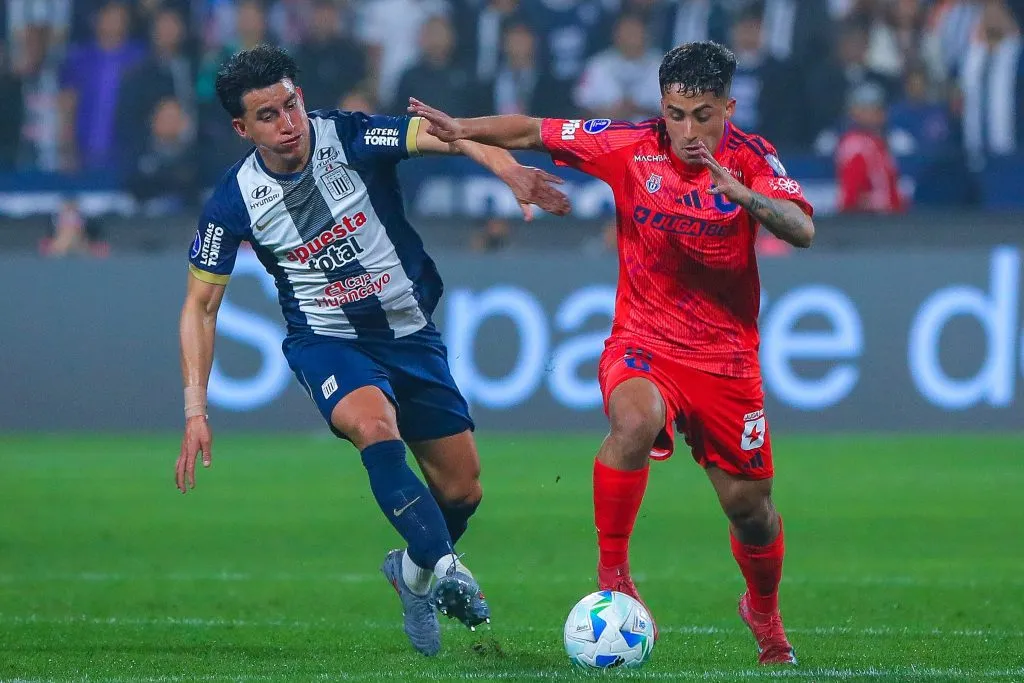 Miguel Ángel Neira nombró a Lucas Assadi como el mejor de Universidad de Chile en su partido de cuartos de final ida de la Copa Sudamericana. (Foto: Getty)