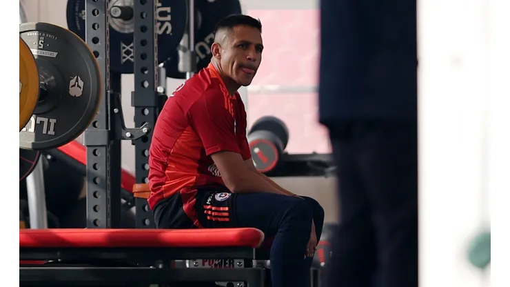 Alexis Sánchez entrenando en Juan Pinto Durán.