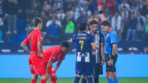 Universidad de Chile conoció a la terna referil para la revancha contra Alianza Lima.