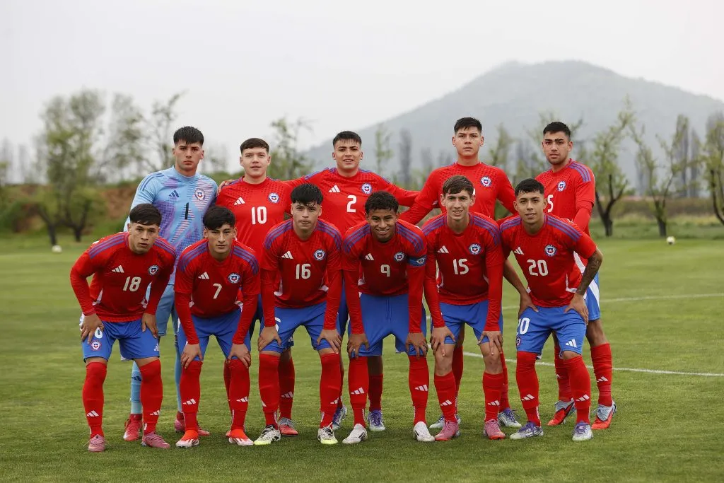 Este fue el equipo titular de Chile ante Nigeria. (Foto: Carlos Parra – Comunicaciones FFCH)