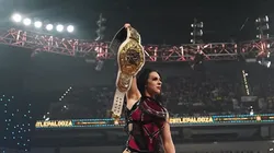 Stephanie Vaquer acaba de conquistar el título mundial de WWE (Photo by Rich Wade/WWE via Getty Images)